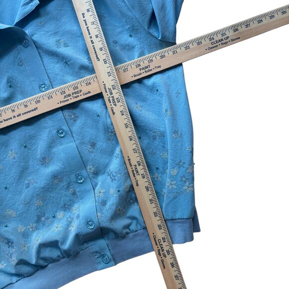 Graff Beaded Floral Button Front Blouse Ice Blue Collared Elastic Hem 90s M - Picture 4 of 5